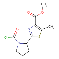 Chemical structure of methyl 2-[1-(carbonochloridoyl)pyrrolidin-2-yl]-5-methyl-1,3-thiazole-4-carboxylate - CSSB21224772197