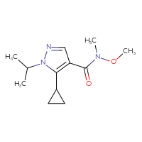 Chemical structure of 5-cyclopropyl-N-methoxy-N-methyl-1-(propan-2-yl)-1H-pyrazole-4-carboxamide - CSSB01395048112