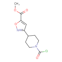 Chemical structure of methyl 3-[1-(carbonochloridoyl)piperidin-4-yl]-1,2-oxazole-5-carboxylate - CSSB21224773105